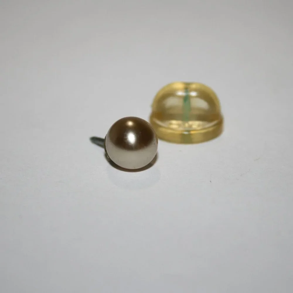 🤍 Vintage Pearl Tie / Lapel Pin · ⅜